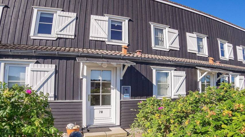Ferienhaus für 7 Personen, mit Pool und Sauna sowie Terrasse, mit Haustier in Agger