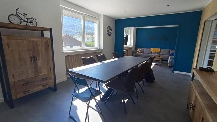 Appartement de vacances pour 8 personnes, avec Terrasse ainsi que Jardin et Vue