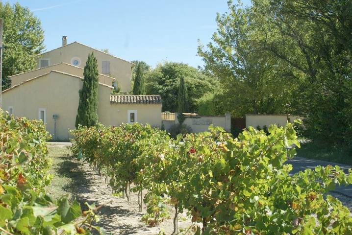 Maison d’hôte pour 2 personnes, avec piscine et sauna ainsi que jardin et jacuzzi à Le Thor - 2