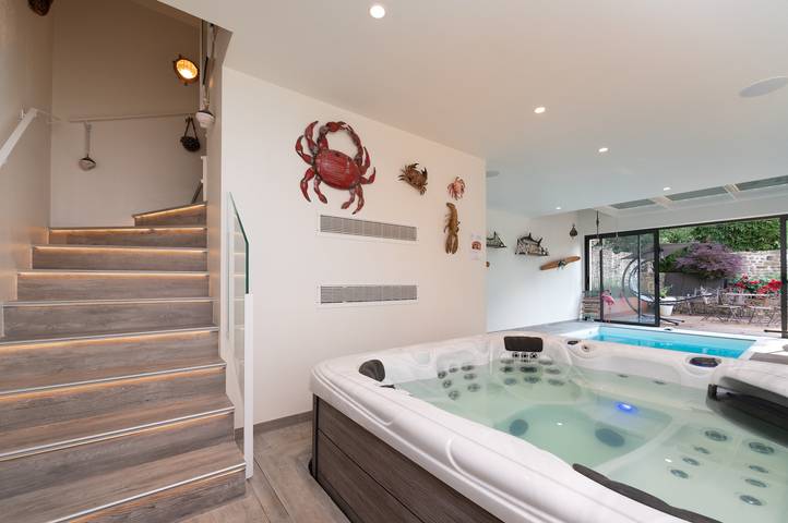 Maison de vacances 'Ty Al Louarn - Piscine - Spa' avec terrasse privée, jardin partagé et Wi-Fi in Brech, Côte des Mégalithes