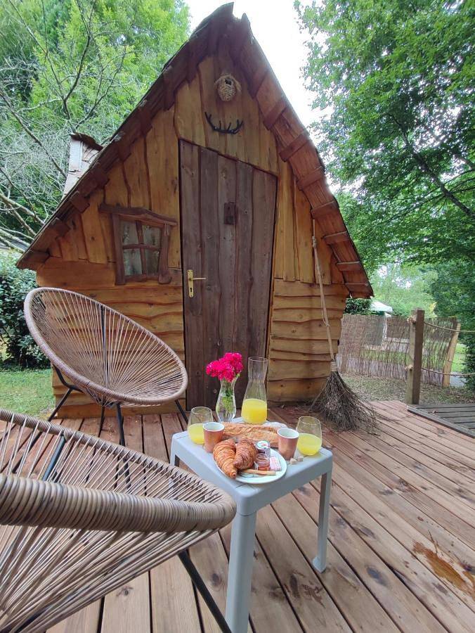 Location de vacances pour 2 personnes, avec terrasse ainsi que vue et jardin à Guenrouet - 4