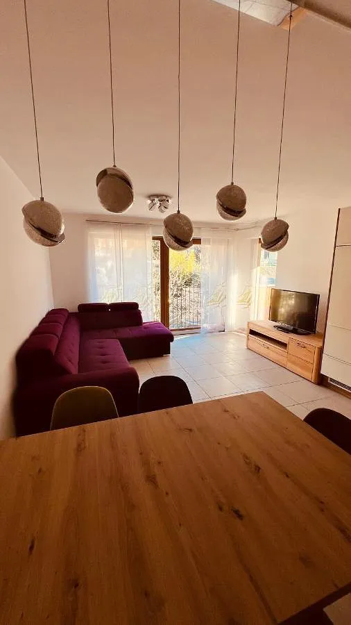 Ferienwohnung für 5 Personen, mit Terrasse und Ausblick - 1