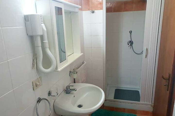 Ferienwohnung für 2 Personen, mit Terrasse und Garten in Tropea - 3