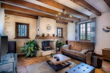 Maison De Vacances pour 8 Personnes dans Cazoulès, Dordogne, Photo 4