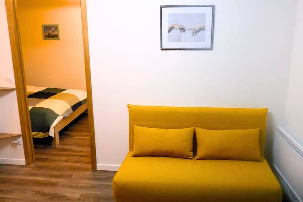 Ganze Wohnung, Le Petit Riad la chapelle in Paris, Ile de France