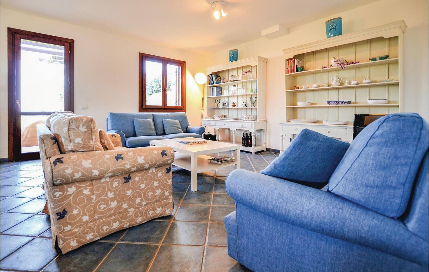 Gemütliches Appartement am Meer mit Terrasse in Citta del Mare, Palermo Provinz