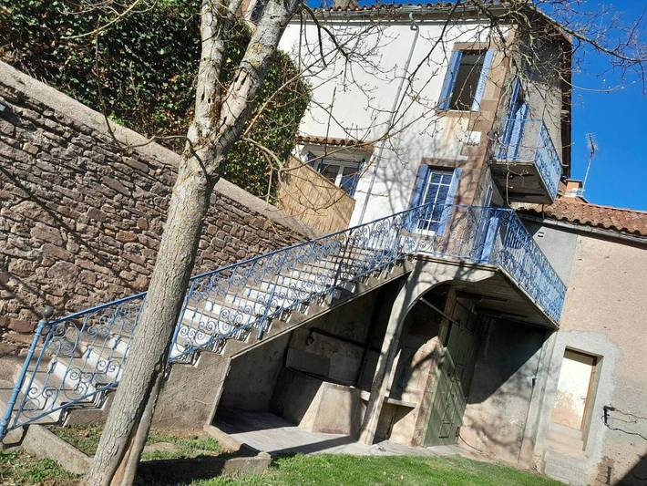 Location de vacances pour 6 personnes, avec jardin et vue à Belmont-sur-Rance - 2