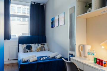 Holiday Apartment for 2 People in High Wycombe, Buckinghamshire, Photo 2