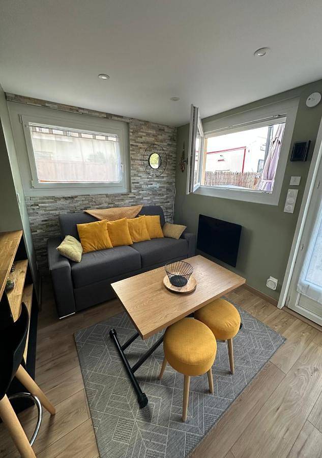 Gîte pour 4 personnes, avec jardin, animaux acceptés à Le Soler - 2