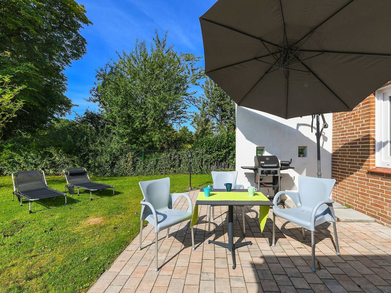 Ganze Ferienwohnung, Haus Baumkrone - Ferienwohnung Kastanie in Groß Holum, Neuharlingersiel