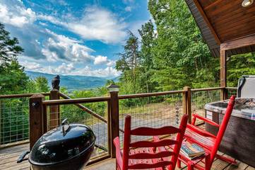 Log Cabin for 4 Guests in Waldens Creek, Wears Valley, Picture 3