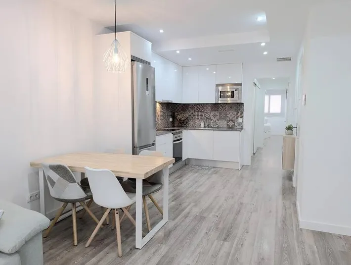Ferienwohnung für 5 Personen, mit Balkon - 1