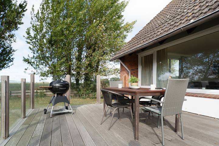 Ferienwohnung für 3 Personen, mit Terrasse und Garten in Puttgarden - 2