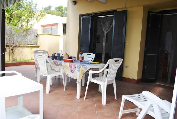 Casa vacanze 'Casa A T Dell Orso Con Veranda' con giardino privato in Torre dell'Orso, Melendugno