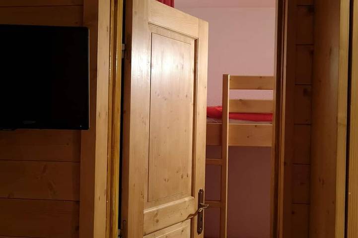 Appartamento intero, Centro Stazione, Ai Piedi Delle Piste, in una residenza tranquilla, appartamento con 5 letti in Val Thorens, Les Belleville