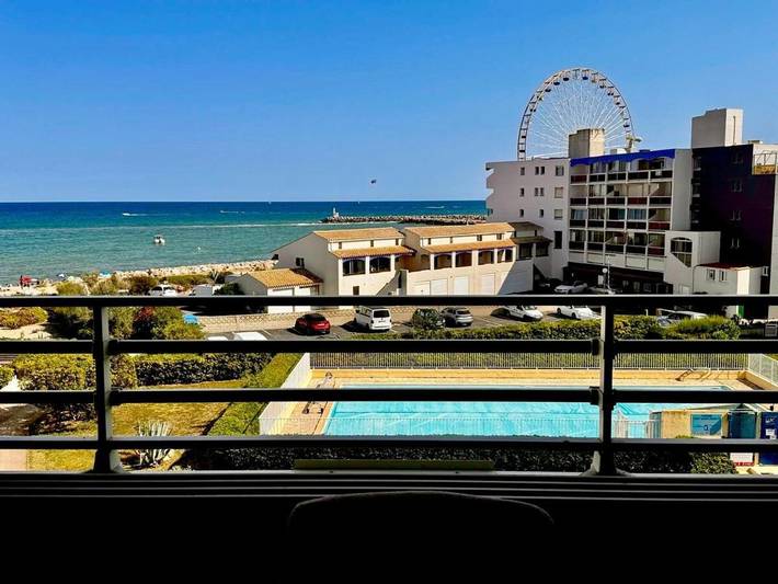 Appartement de vacances pour 4 personnes, avec piscine et vue