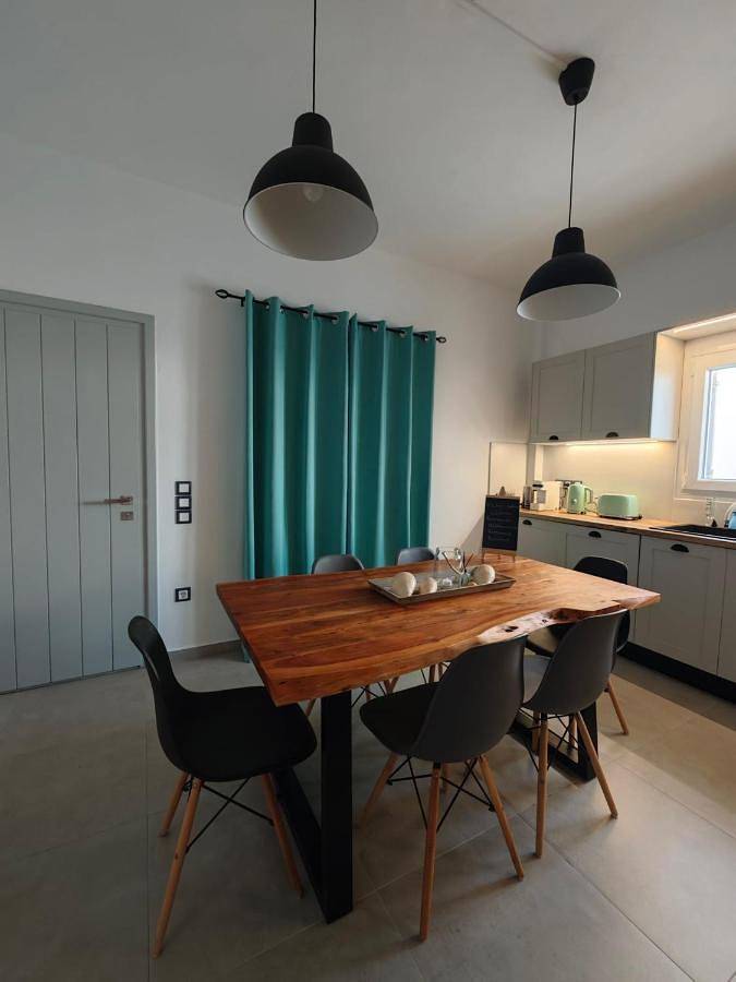 Gîte pour 8 personnes, avec balcon dans Antiparos Ville - 3