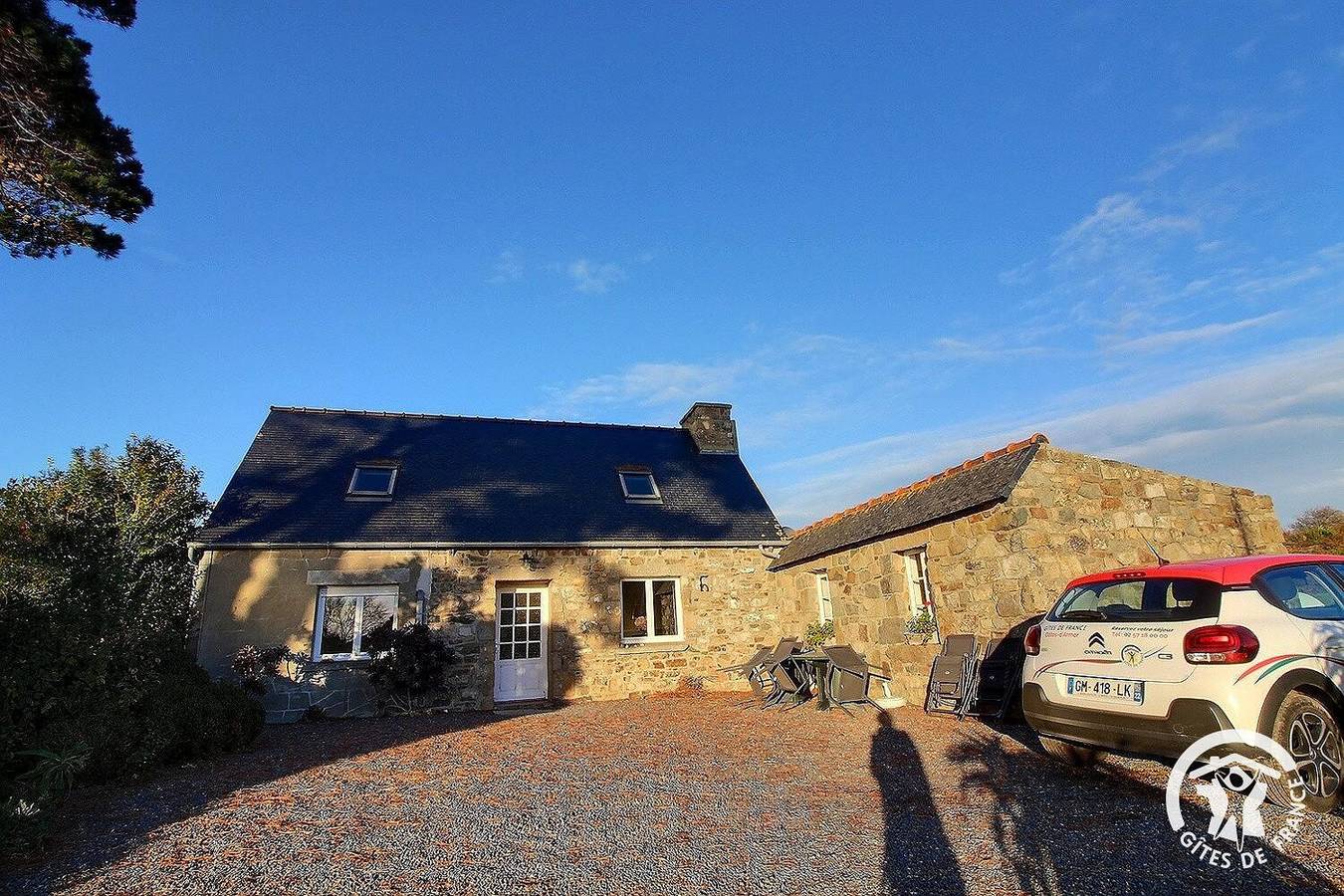 Kerlizou in Kerbors, Costa de granito rosa