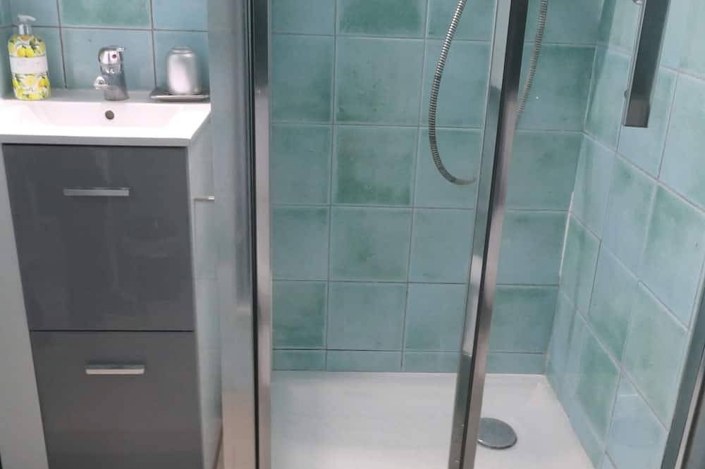 Apartamento entero, Villa Solaris Estudio independiente en la villa con piscina in Èze, Nizza Region