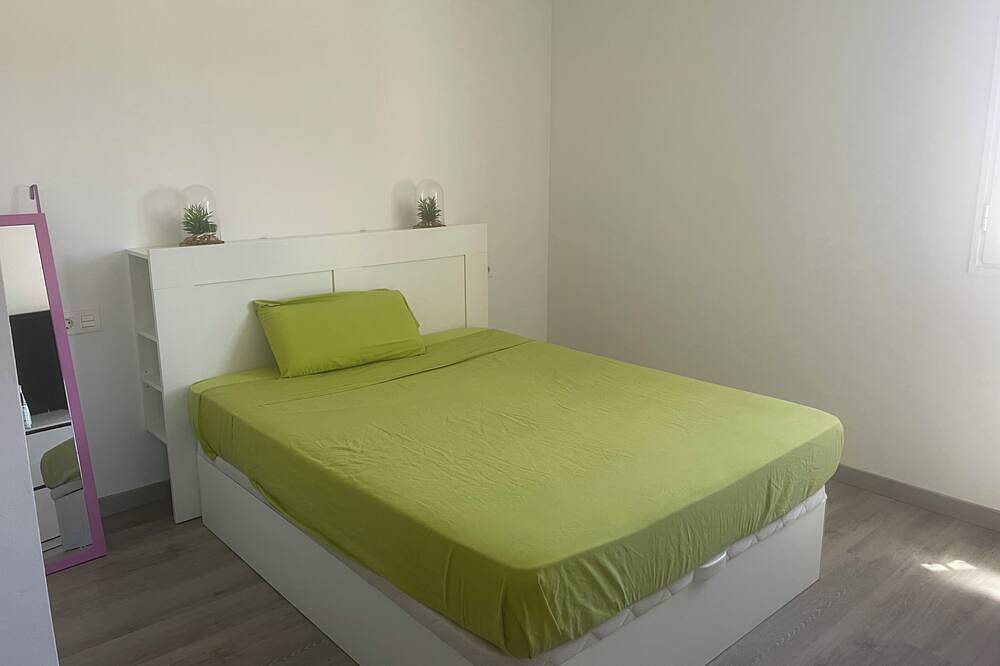 Typical Canary Island house with lots of outdoor space. in Villaverde, La Oliva