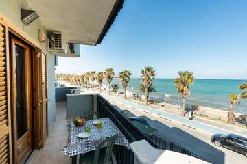 Gîte pour 5 personnes, avec balcon/terrasse à Trani