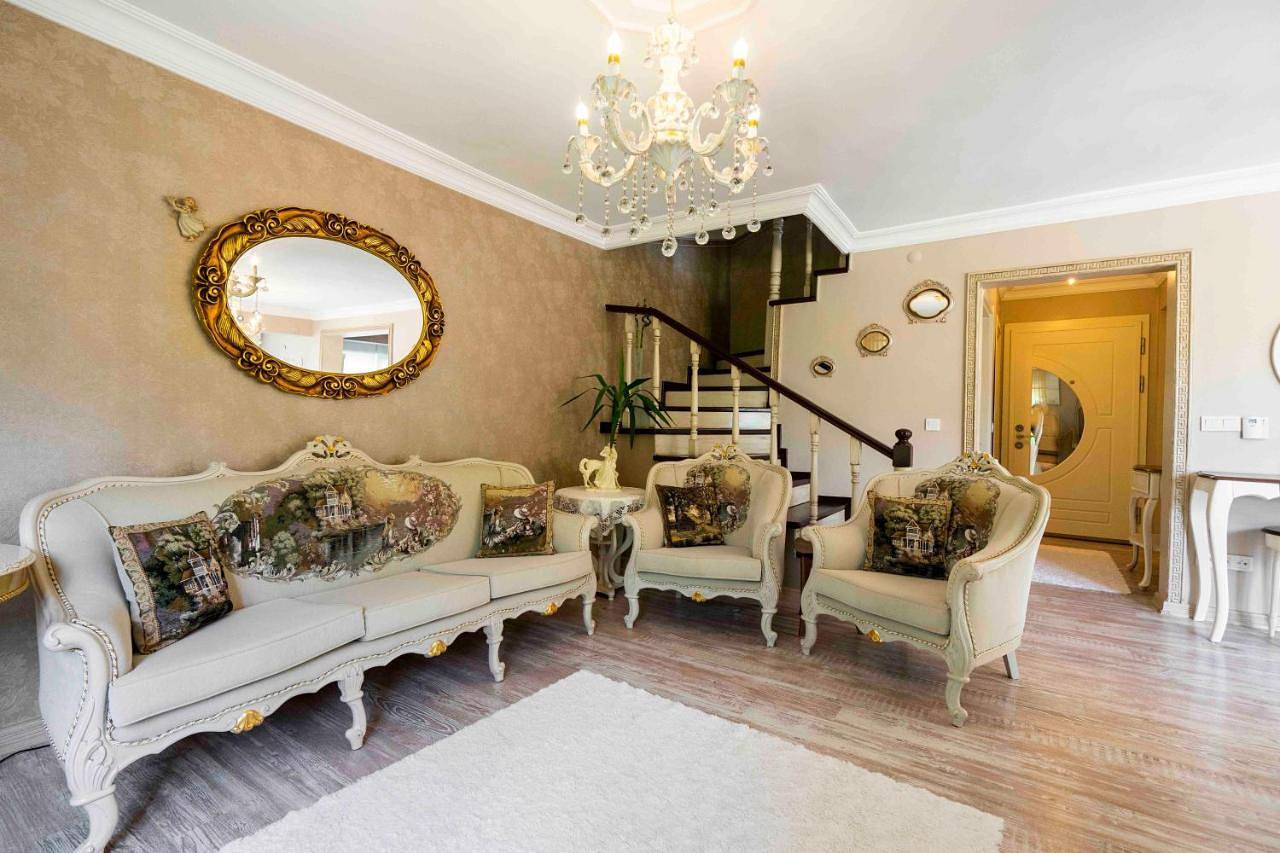 Estelle’s luxury house in Büyükçekmece, Marmararegio