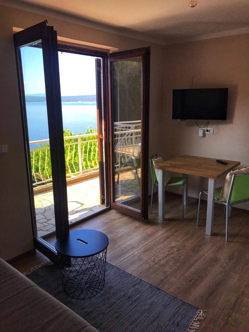 Ganze Wohnung, Apartment Luki in Cres Stadt, Cres