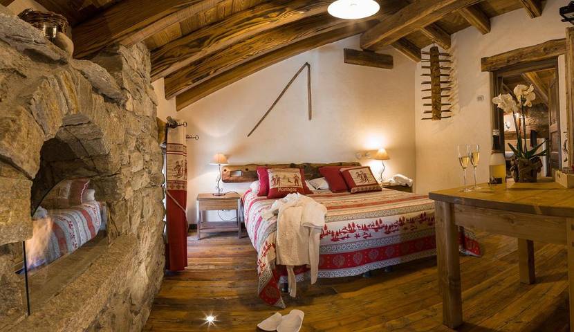 Gîte pour 3 personnes, avec sauna ainsi que jardin et jacuzzi à Bionaz - 2