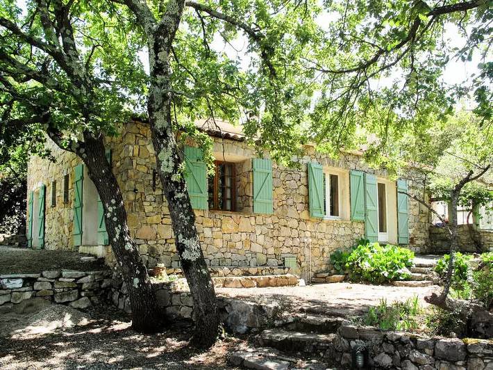 Villa pour 10 personnes, avec jardin et piscine à Lorgues