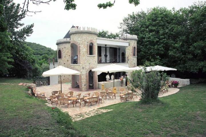 Casa vacanza, con Terrazza e Giardino nonché Panorama a Pontelatone