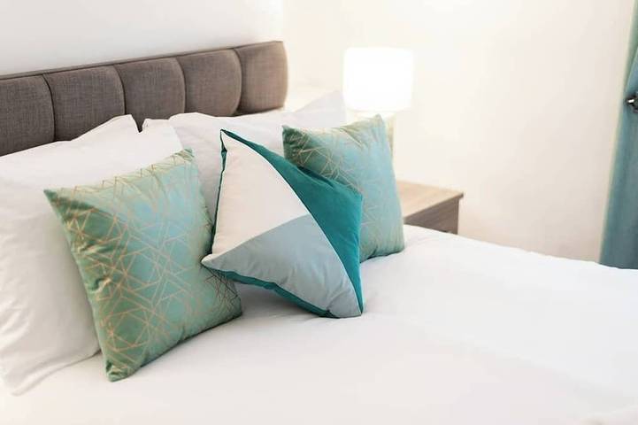 Apartment for 8 people in Swansea