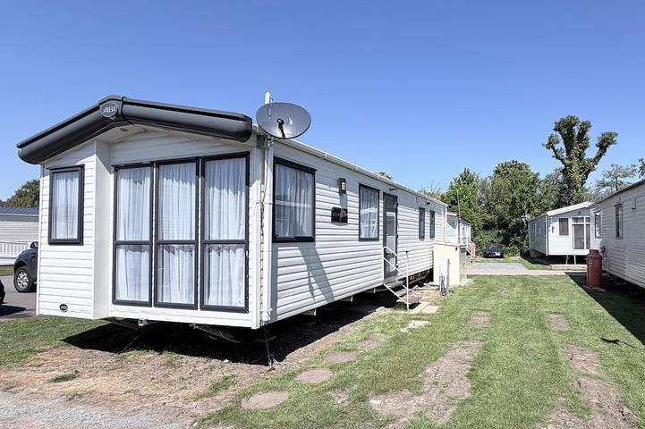 Static caravan for 6 people in Felixstowe