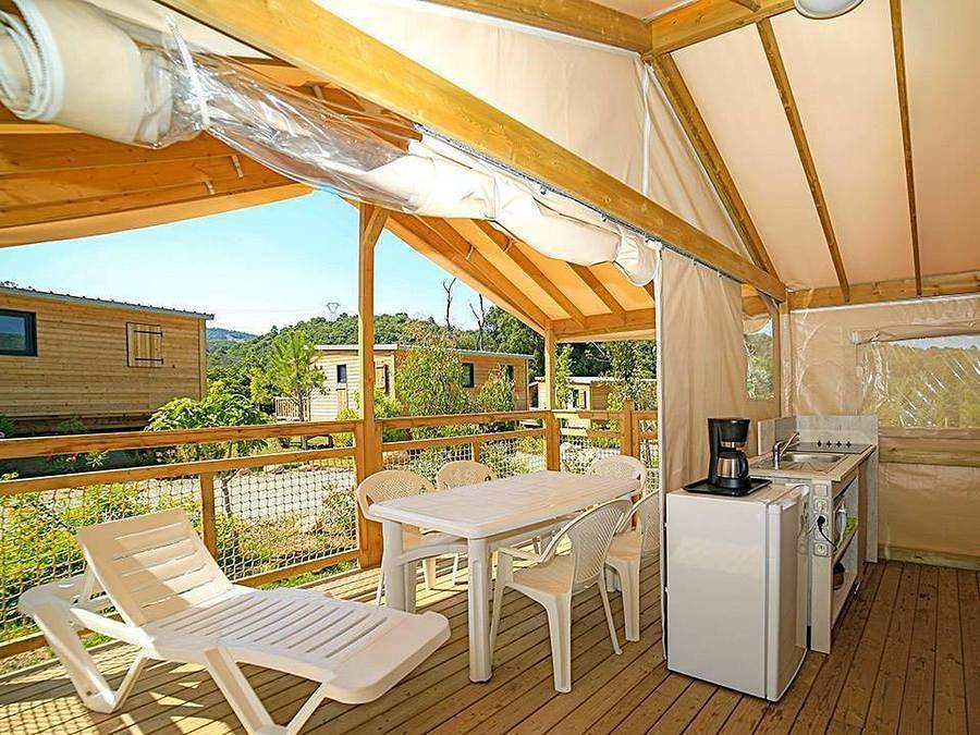 Camping Sole di Sari - Lodge 5 personen - Eco Lodge Zelt | 2 Schlafz. | 4/5 Pers. | Ohne Bad in Sari-Solenzara, Sartène und Umgebung