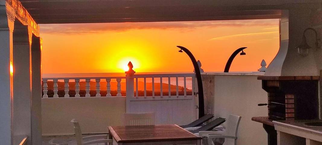 Location de vacances pour 8 personnes, avec vue et jardin, animaux acceptés à La Santa - 4