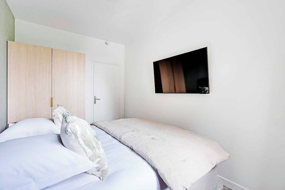 Entire apartment, Cozy Apartment 1Br/3P - Ivry in Ivry-sur-Seine, Val-de-Marne