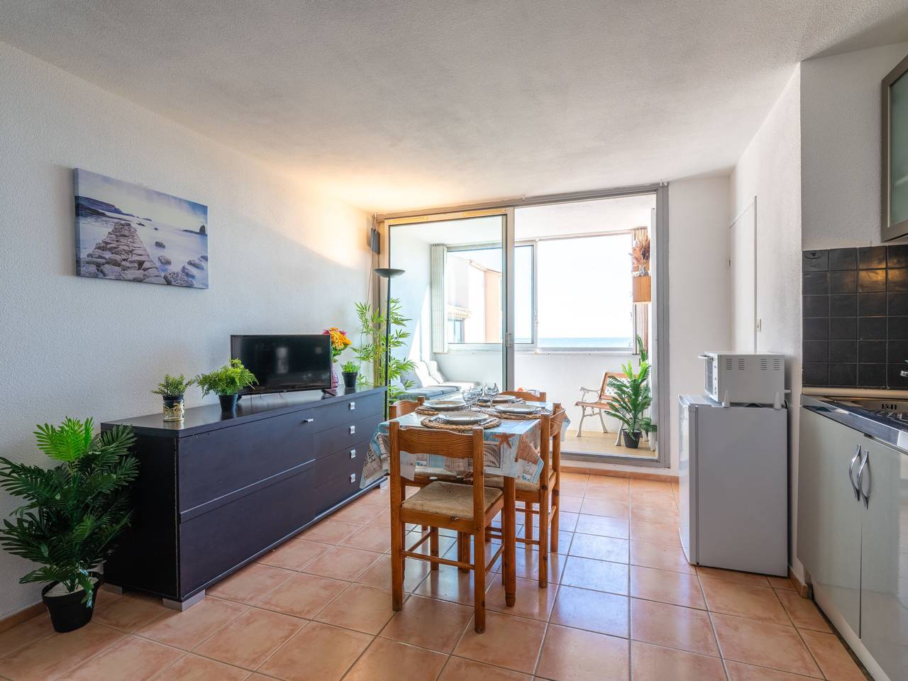 Entire apartment, Les Balcons de la Méditerranée in Narbonne Plage, Narbonne