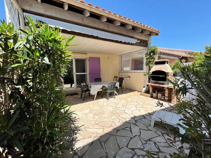Villa pour 5 personnes, avec terrasse et piscine, animaux acceptés - 1