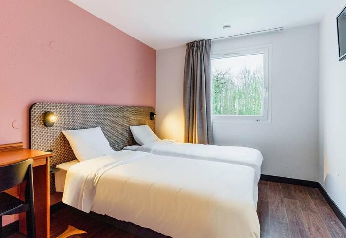 Hôtel pour 2 personnes, avec Jardin dans Zoo d'Amnéville - 3