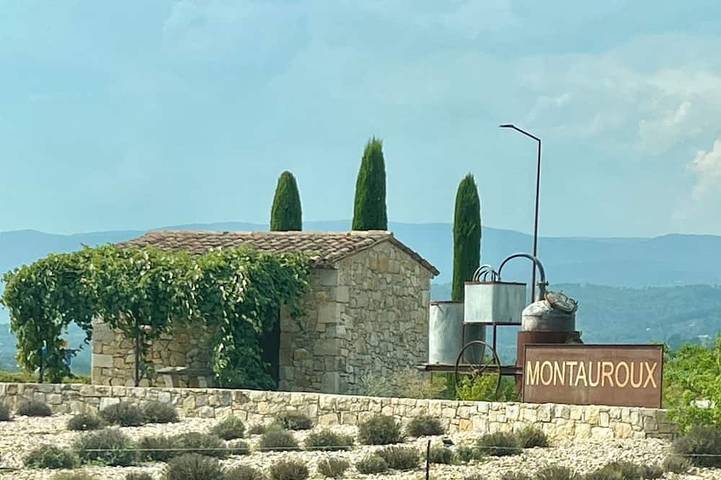 Ferienhaus für 10 Personen, mit Garten und Pool sowie Balkon - 1