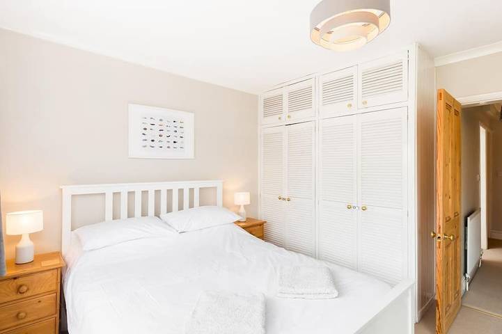 Cosy 3Bed in Leamington Spa, Family Home & Garden|Pass the Keys in Leamington Spa, Warwickshire