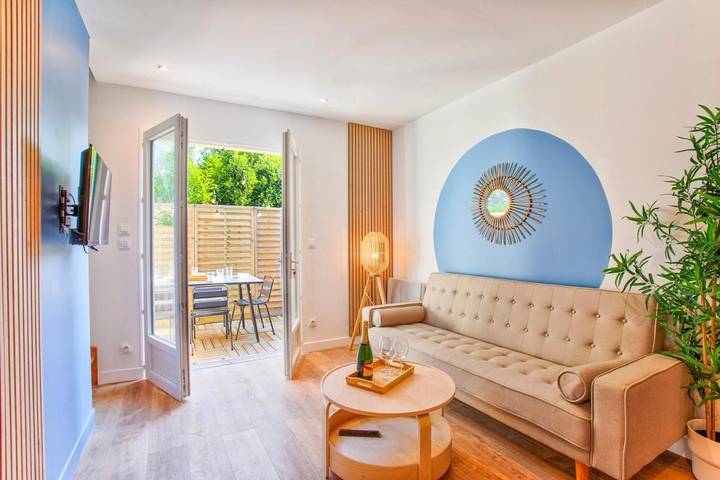 Location de vacances pour 7 personnes, avec Terrasse dans Plage du Hôme