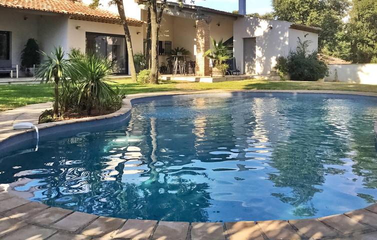 Maison de vacances pour 7 personnes, avec Terrasse à Uchaux