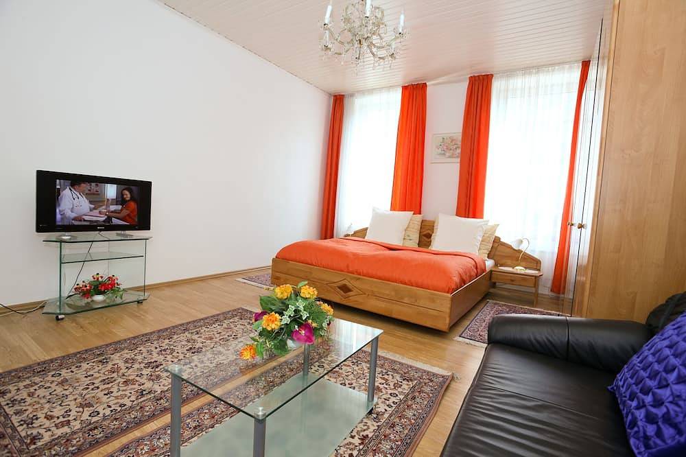 Ganze Wohnung, Komfortables Apartment mit zwei Schlafzimmern bei Belvedere in Wien, Wienerwald