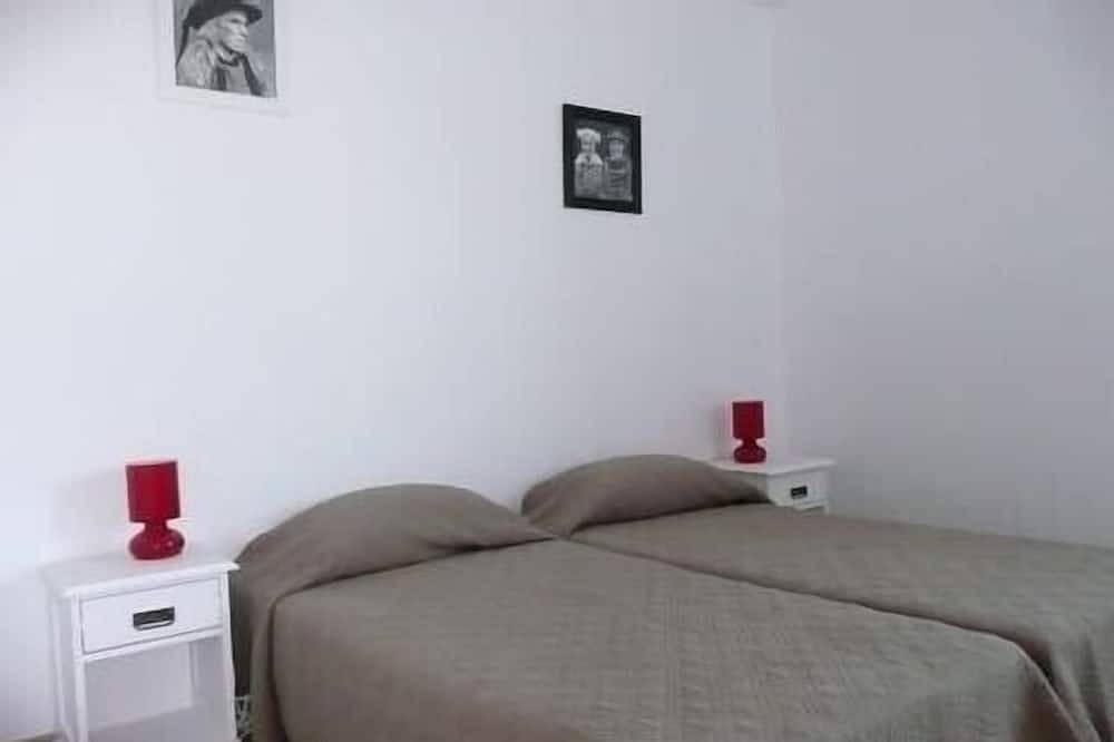 Un loft neuf, clair, dans un cadre champêtre in Locquirec, Ceinture Dorée