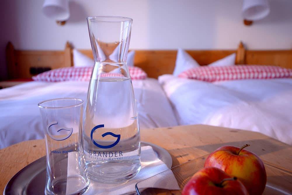 Ganze Wohnung, Doppelzimmer Buschwindröschen (Ferienhotel) - Belvedere-Bio-Hotel garni & Suite in Waldeck, Waldecker Land