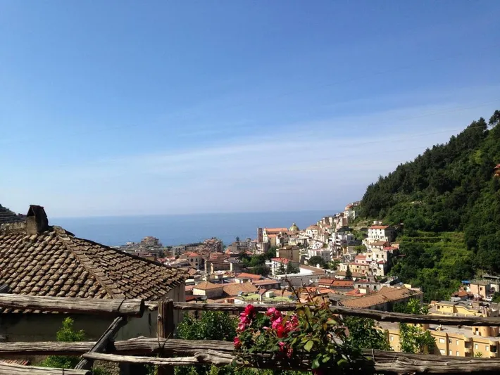 Casa de vacaciones para 6 personas, con terraza además de jardín y vistas - 1