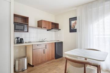 Studio pour 2 Personnes dans Levallois-Perret, Hauts-de-Seine, Photo 2