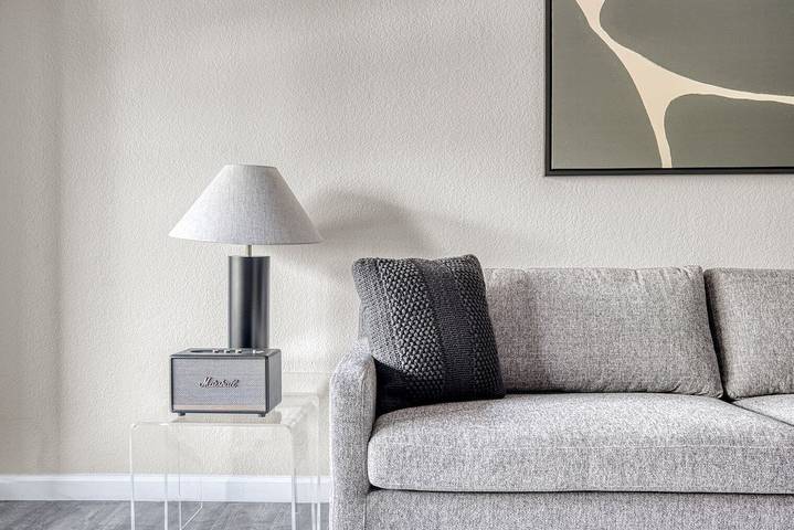 Vacation rental for 6 people, with balcony and pool in Sunnyvale