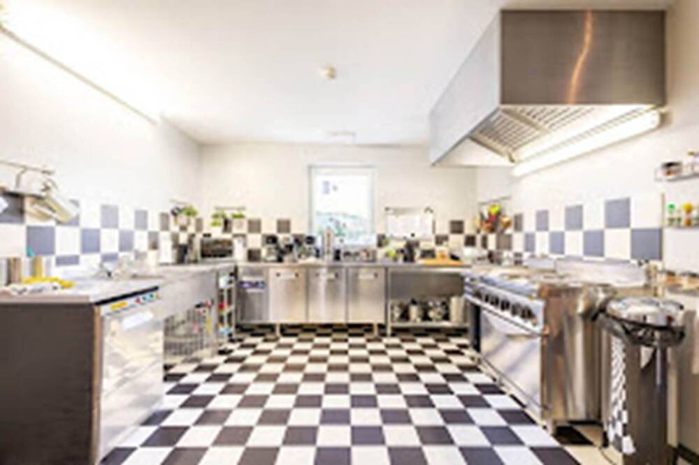 Bij Hameau de Xhignesse, luxe gîte met 5 slaapkamers / 5 badkamers: Beste prijs gegarandeerd in Hamoir, Luik en omgeving