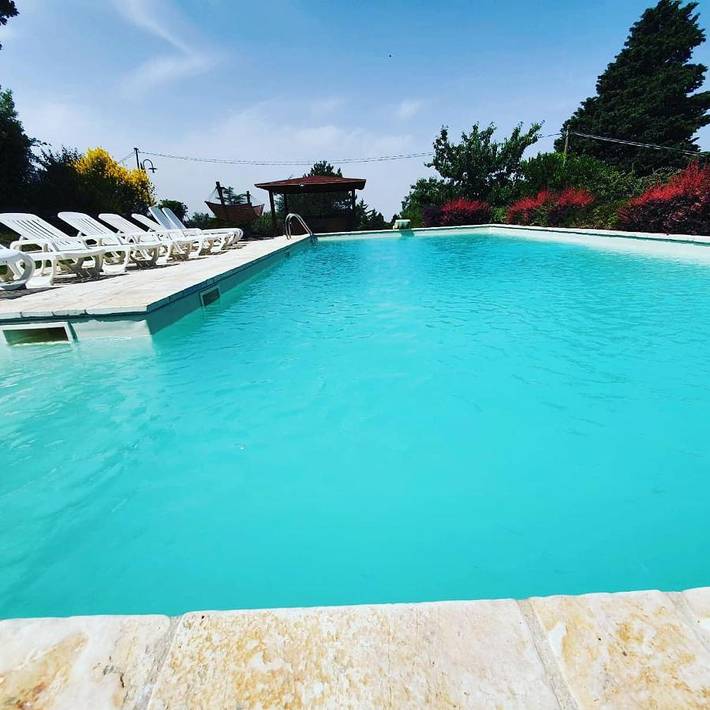 Apartamento de vacaciones para 8 personas, con vistas además de piscina y jardín, Familias con niños - 1